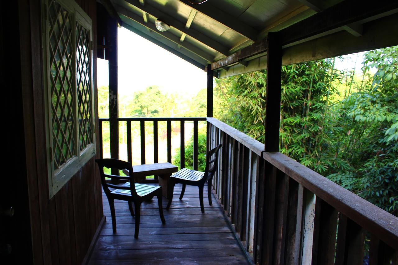 Nanga Damai Homestay Santubong Exterior foto